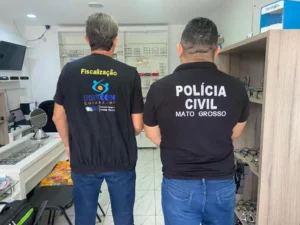 Consultórios em Cuiabá são fiscalizados por suspeita de atuação irregular de optometristas
