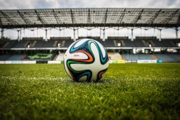 Confira a agenda completa de jogos desta segunda-feira (27/04/2026). Imagem: Pixabay