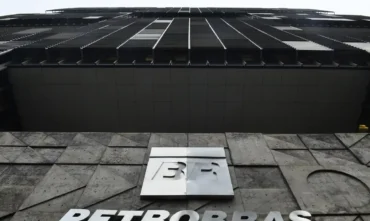 Petrobras Abre Mão do Controle da Braskem em Acordo com Fundo