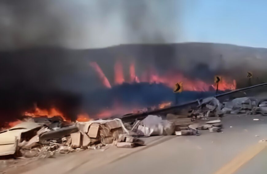 Motorista morre após carreta cair em ribanceira e pegar fogo na BR 070 em MT
