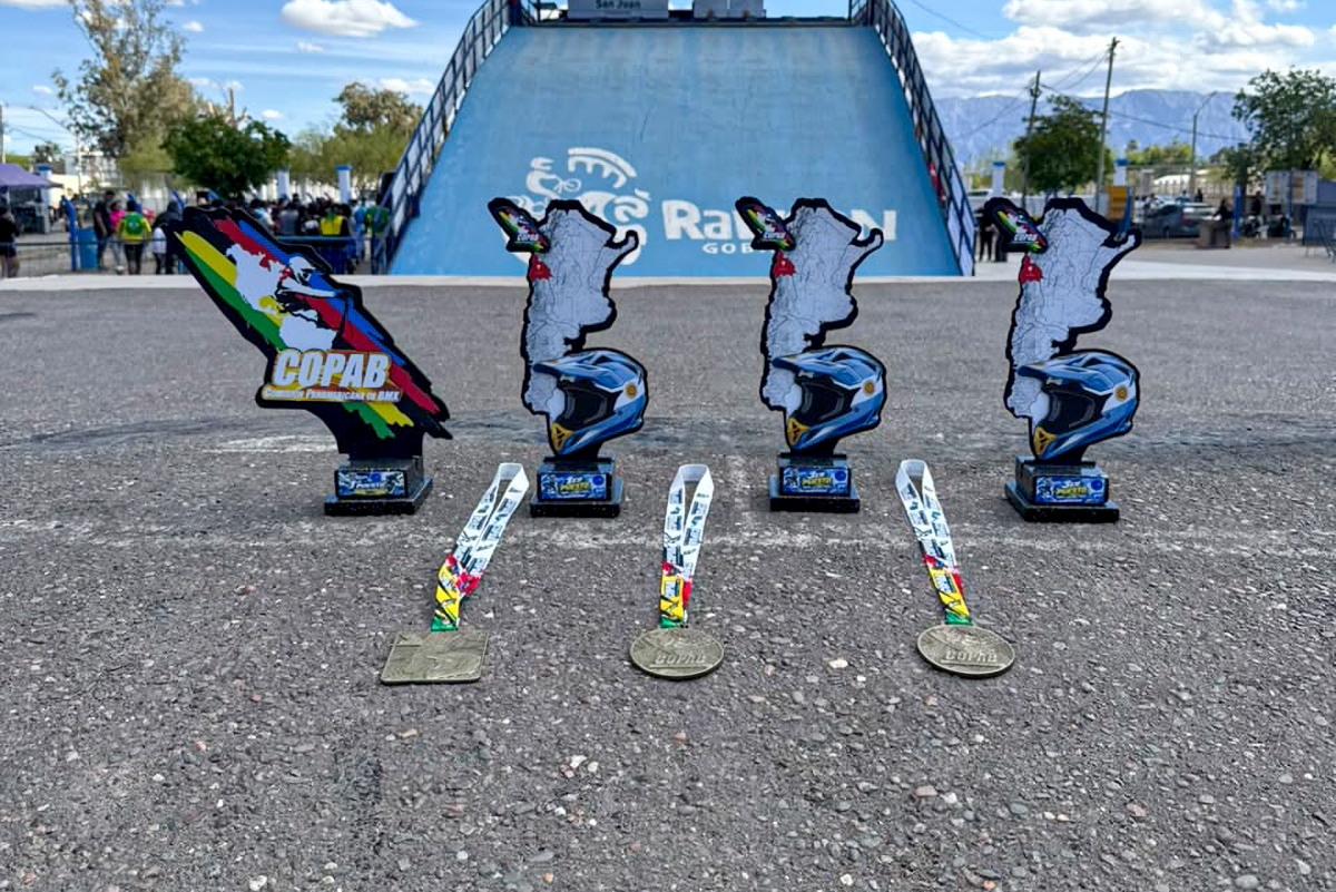 Atletas de BMX do Programa Viva Lucas conquistam sete pódios na Argentina