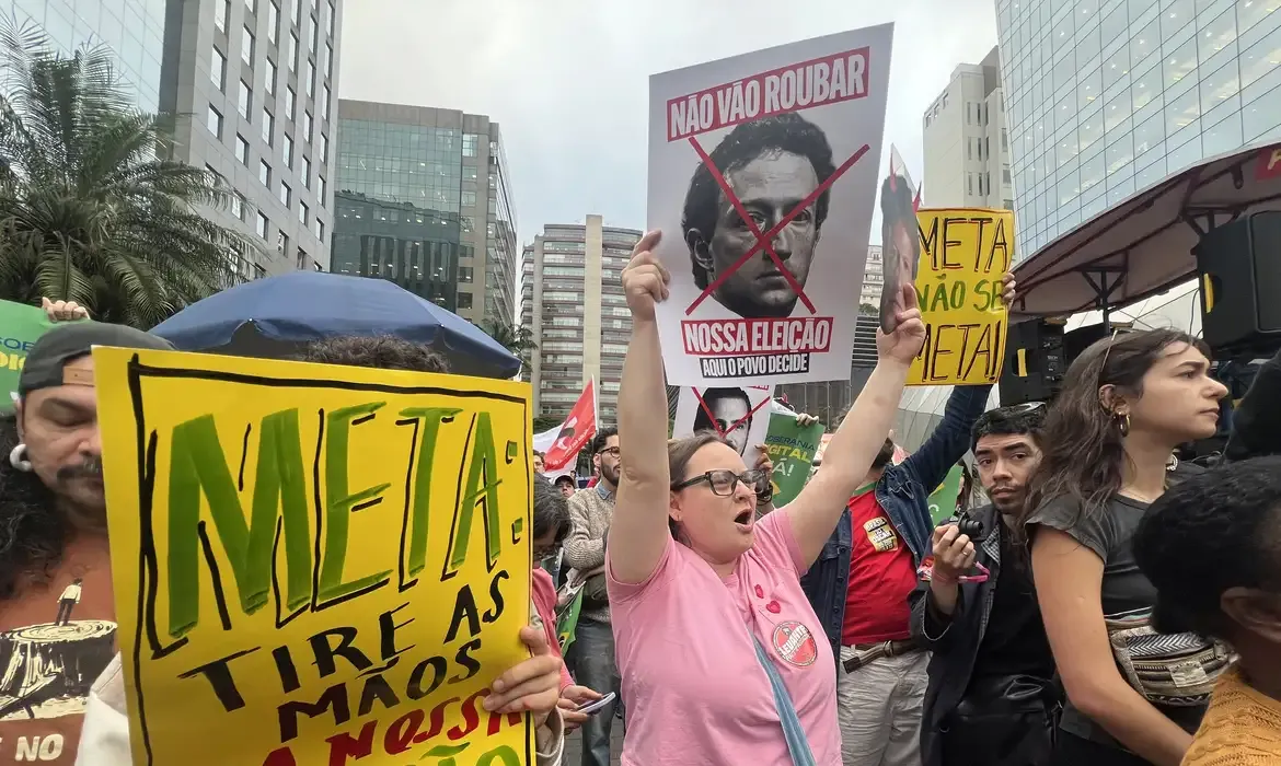 Meta rejeita canal exclusivo para proteger jornalistas