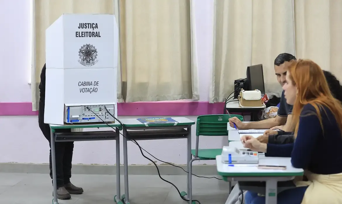 Eleições 2026: PL lidera e oito partidos governarão o Brasil
