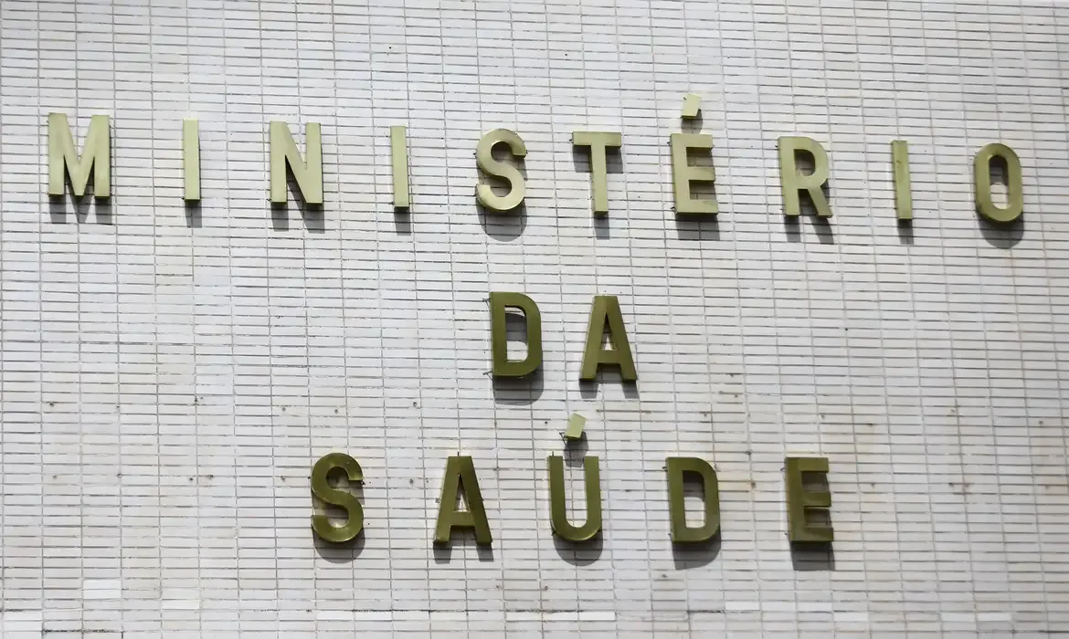 Queimadas levam Ministério da Saúde a monitorar 12 municípios no Amazonas