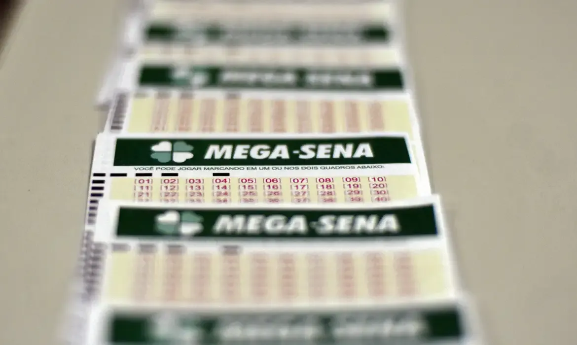 Mega-Sena sorteia prêmio de R$ 170 milhões neste domingo