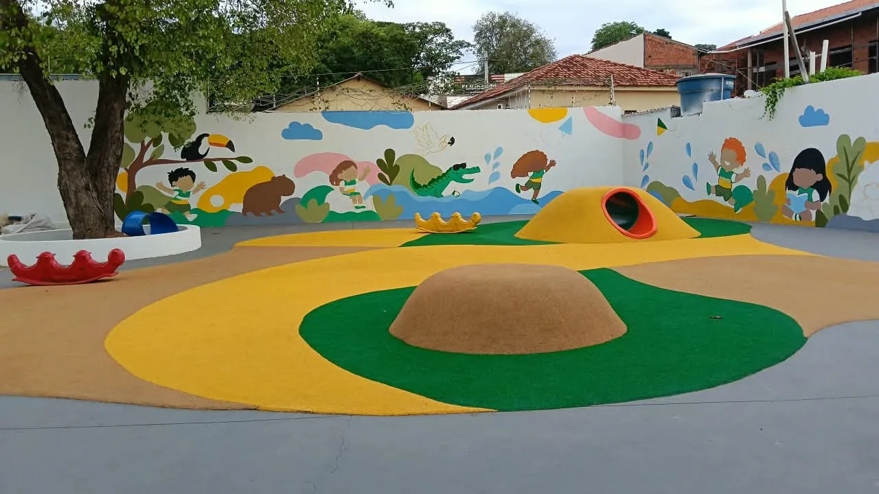 Creche no bairro Poção é entregue após reforma de R$ 3,3 milhões e projeta expansão de vagas em Cuiabá